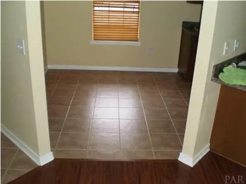 4472 Oak Forest Dr, Milton, FL 32583 photo 7