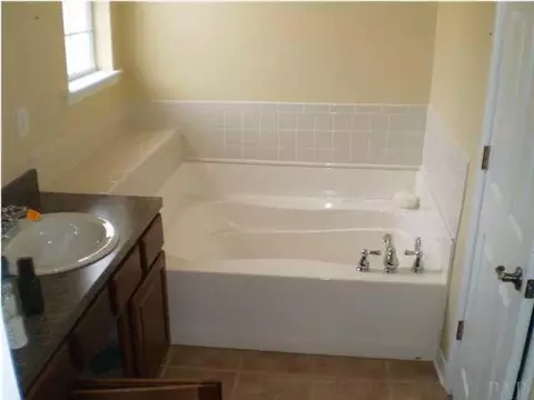 4472 Oak Forest Dr, Milton, FL 32583 photo 11