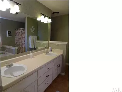 4890 Timber Ridge Dr, Pace, FL 32571 photo 11