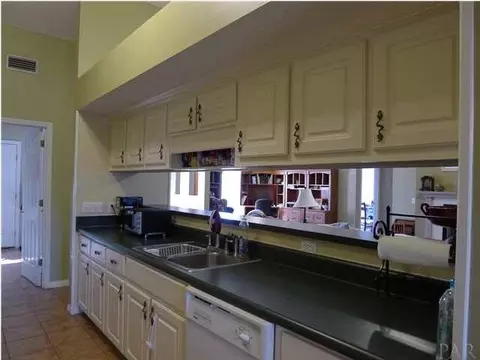 4890 Timber Ridge Dr, Pace, FL 32571 photo 7