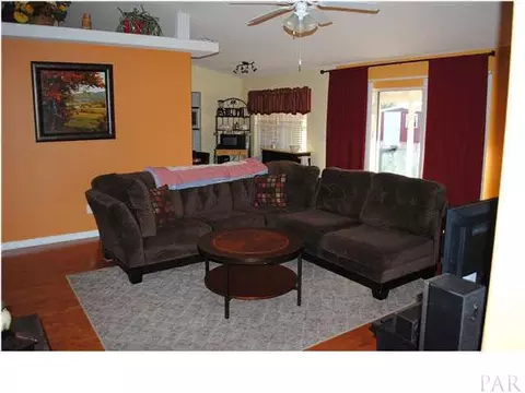 5824 Jameson Cr, Pace, FL 32571 photo 6