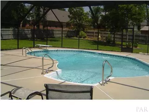 4180 Lancaster Gate Dr, Pace, FL 32571 photo 2