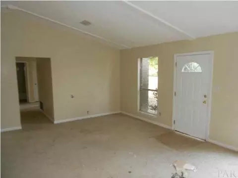 5324 E Avenida De Golf, Pace, FL 32571 photo 2