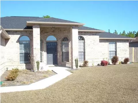 6514 Fall St, Milton, FL 32570 photo 2