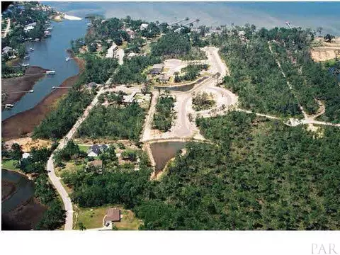 5556 Kailey Rd, Milton, FL 32583 photo 1