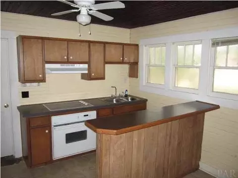 520 Jacobi Rd, Molino, FL 32577 photo 2
