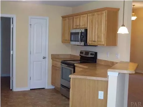 5819 Pescara Dr, Pace, FL 32571 photo 3