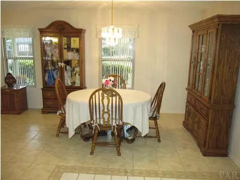 5320 Casper Cir, Milton, FL 32570 photo 6