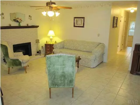 5320 Casper Cir, Milton, FL 32570 photo 4