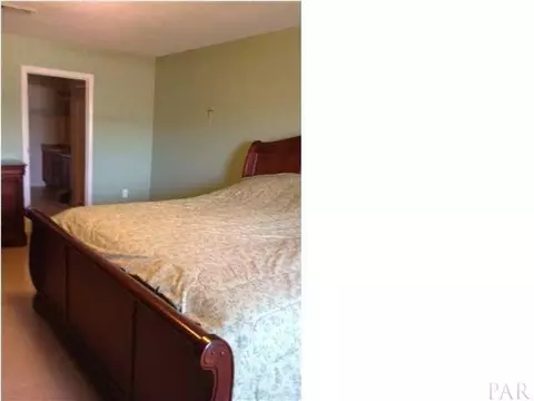 3222 Moss Pt Ln, Cantonment, FL 32533 photo 13
