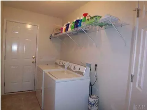 3222 Moss Pt Ln, Cantonment, FL 32533 photo 16