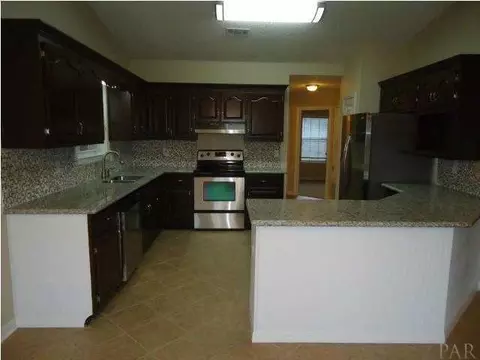 3629 Pebble Ln, Milton, FL 32583 photo 6