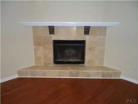 3629 Pebble Ln, Milton, FL 32583 photo 4