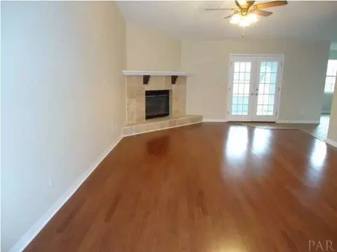 3629 Pebble Ln, Milton, FL 32583 photo 2