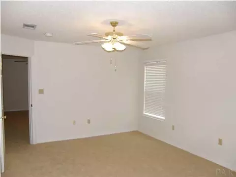 4840 Hamilton Bridge Rd, Pace, FL 32571 photo 9