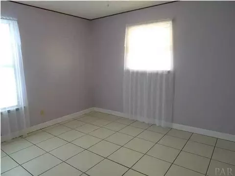 5628 Ruth Ct, Milton, FL 32583 photo 13