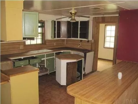 5955 Carroll Rd, Milton, FL 32583 photo 4