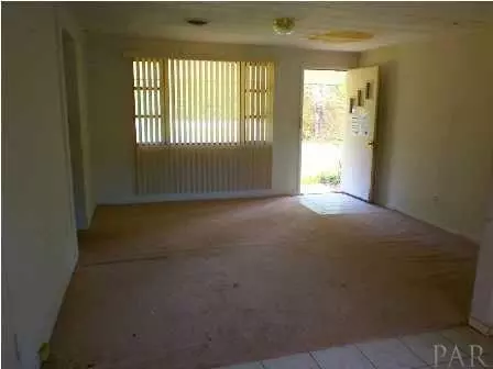 3287 Atlas Dr, Milton, FL 32583 photo 2