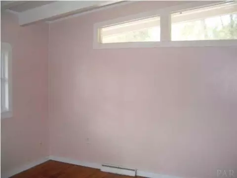7760 Lakeside Dr, Milton, FL 32583 photo 6
