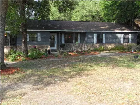 4953 Forest Creek Dr, Pace, FL 32571 photo 1