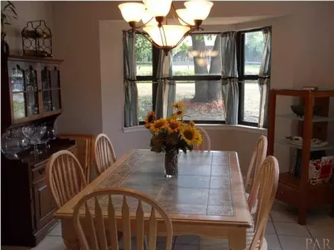 4953 Forest Creek Dr, Pace, FL 32571 photo 6