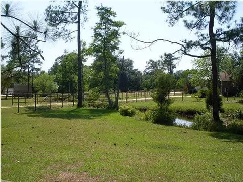 5677 Henley Rd, Milton, FL 32570 photo 25