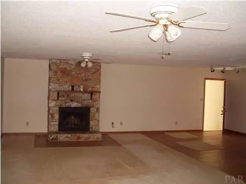 5677 Henley Rd, Milton, FL 32570 photo 9