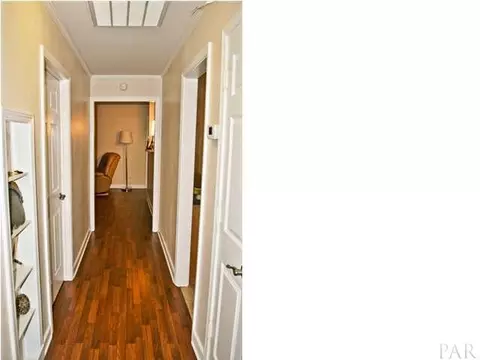602 E Laurel St, Atmore, AL 36502 photo 2