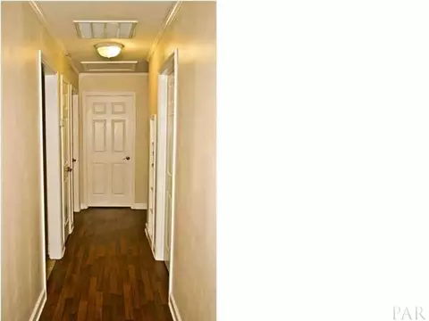 602 E Laurel St, Atmore, AL 36502 photo 3