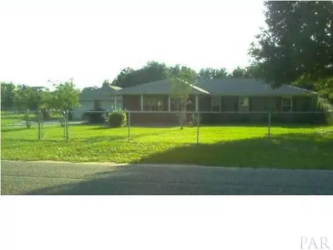 7125 Wallace Dr, Pace, FL 32571 photo 1