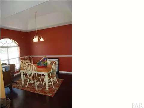 5743 Farrel Way, Milton, FL 32583 photo 4