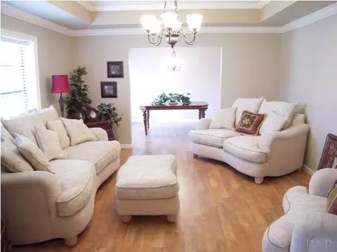 690 Cedar Tree Ln, Cantonment, FL 32533 photo 5