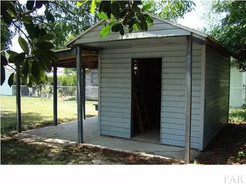 4233 Queens Ct, Pace, FL 32571 photo 14