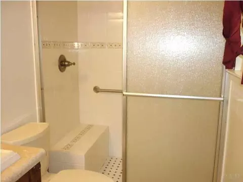 5773 Sunview Dr, Milton, FL 32570 photo 2