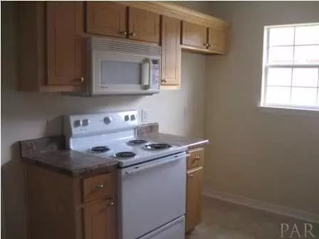3981 Edgefield Dr, Pace, FL 32571 photo 7