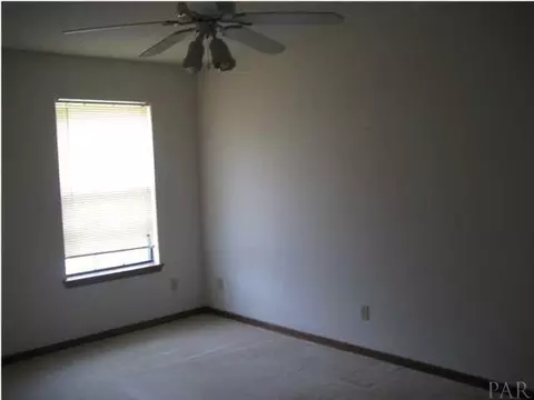 5675 Beale Ford Rd, Pace, FL 32571 photo 9
