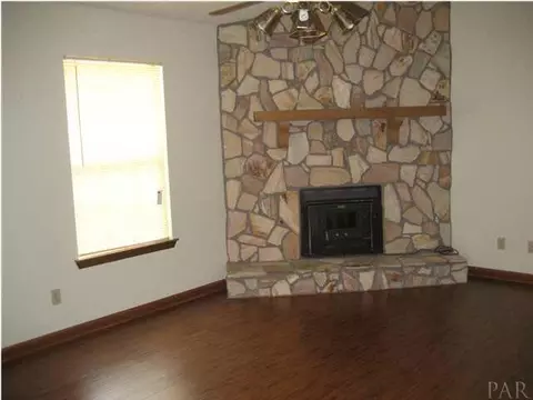 5675 Beale Ford Rd, Pace, FL 32571 photo 4