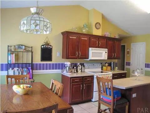 138 Countri Ln, Cantonment, FL 32533 photo 6