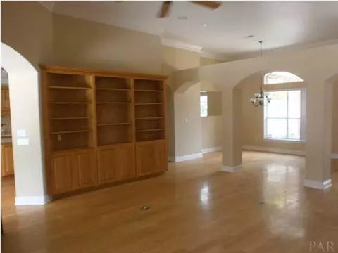 3027 Greystone Dr, Pace, FL 32571 photo 5