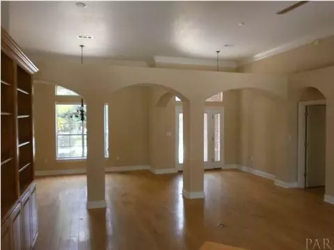 3027 Greystone Dr, Pace, FL 32571 photo 4