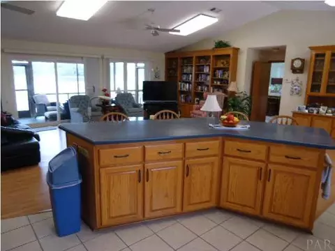 7840 Petersen Pt Rd, Milton, FL 32583 photo 6