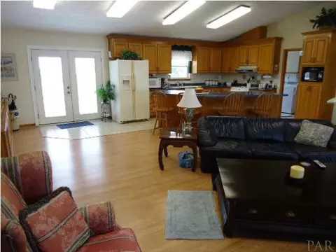 7840 Petersen Pt Rd, Milton, FL 32583 photo 3