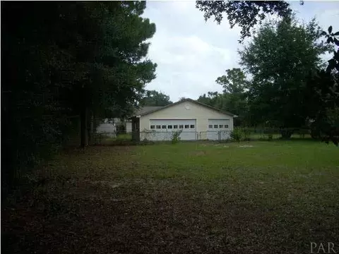 5422 Pine Ridge Dr, Milton, FL 32570 photo 1