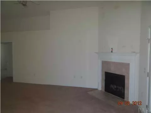 6048 Jameson Cr, Pace, FL 32571 photo 6