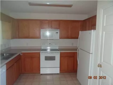 6048 Jameson Cr, Pace, FL 32571 photo 4