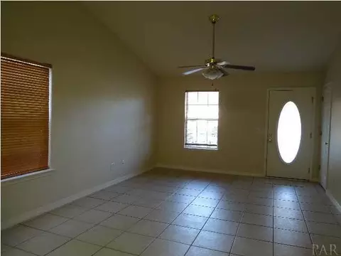 6006 Queen St, Milton, FL 32570 photo 2