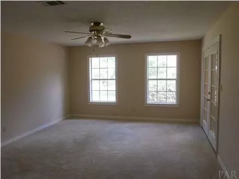 3184 Augusta Dr, Pace, FL 32571 photo 9