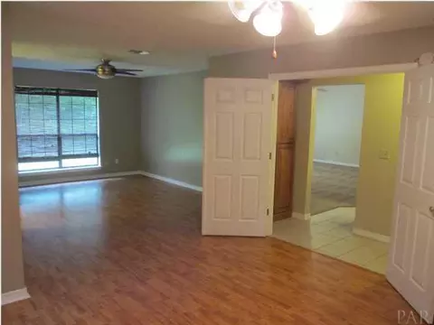 5434 Hollow Oak Ln, Pace, FL 32571 photo 3