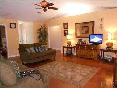 4948 E Spencer Field Rd, Pace, FL 32571 photo 3