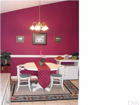 4072 Jacaranda Trc, Milton, FL 32583 photo 8